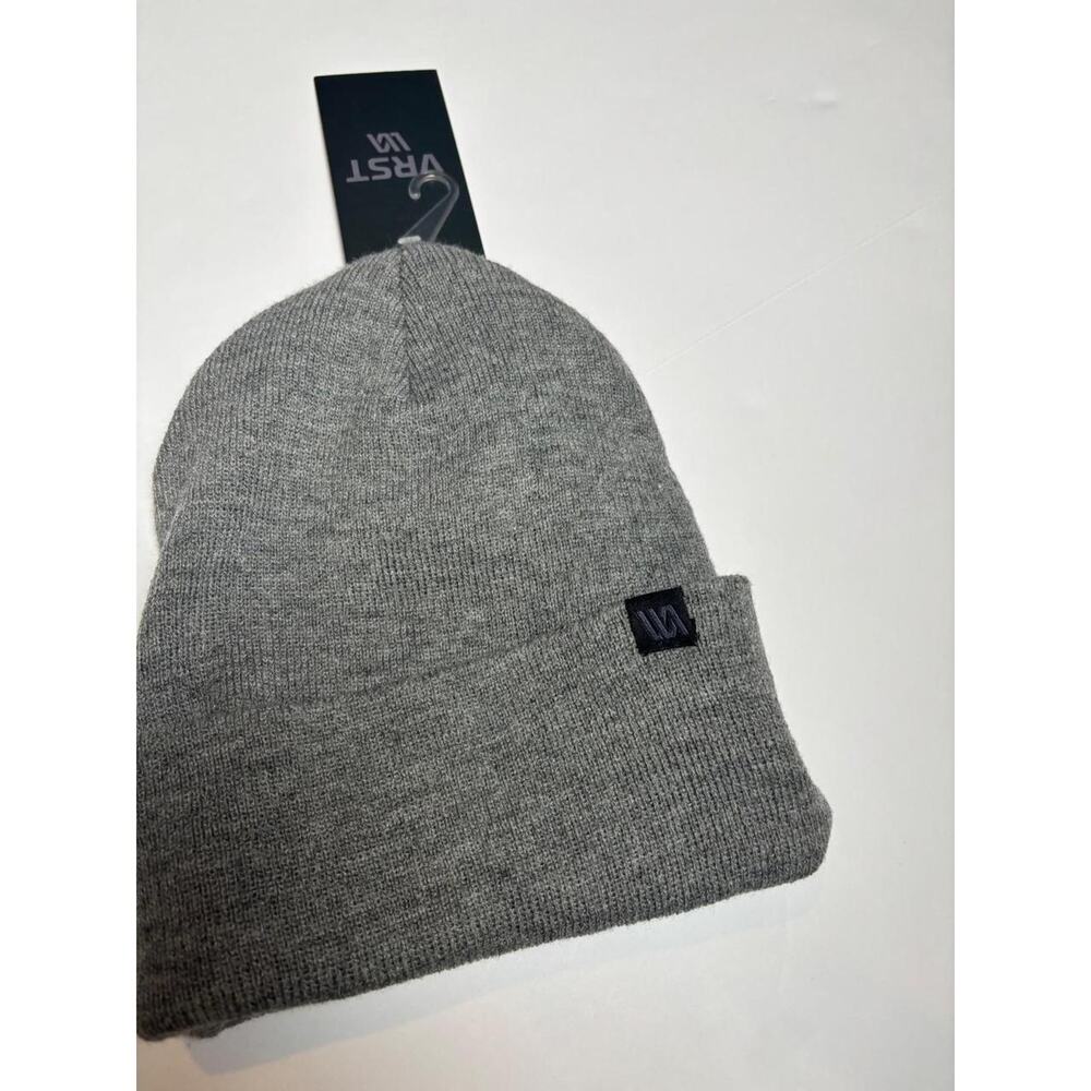 VRST Mens Cuffed Beanie‎ Heather Gray Knit Winter Hat New with Tags